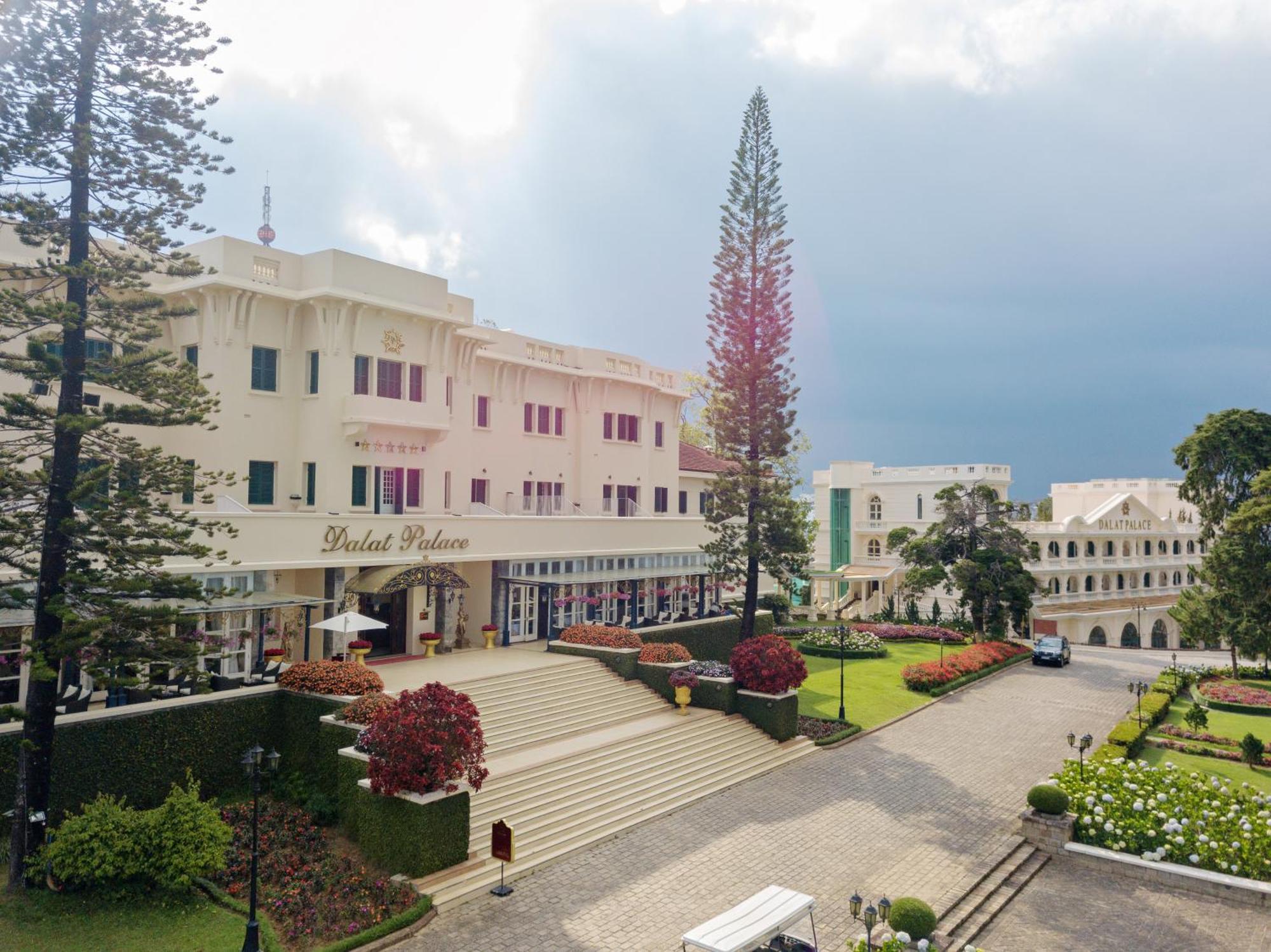 Dalat Palace Heritage Hotel Exterior foto